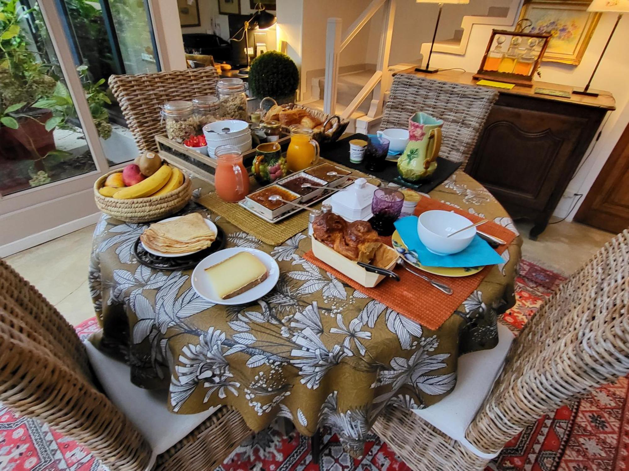 Les Glycines Bed and Breakfast Ury Exteriör bild